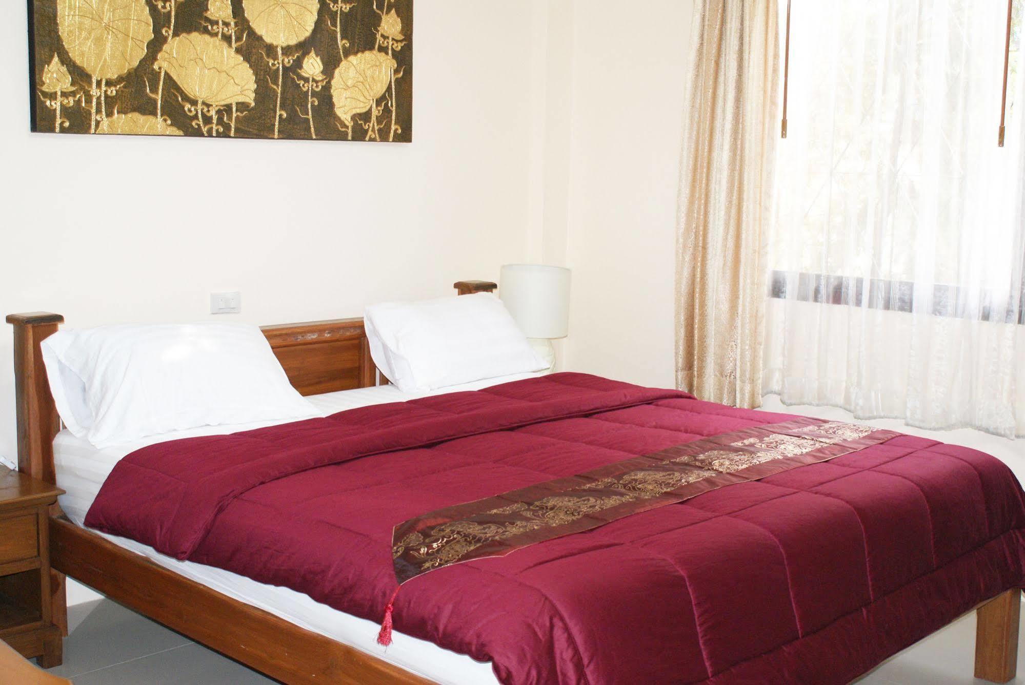 Tara Bed And Breakfast Kanchanaburi Exterior photo