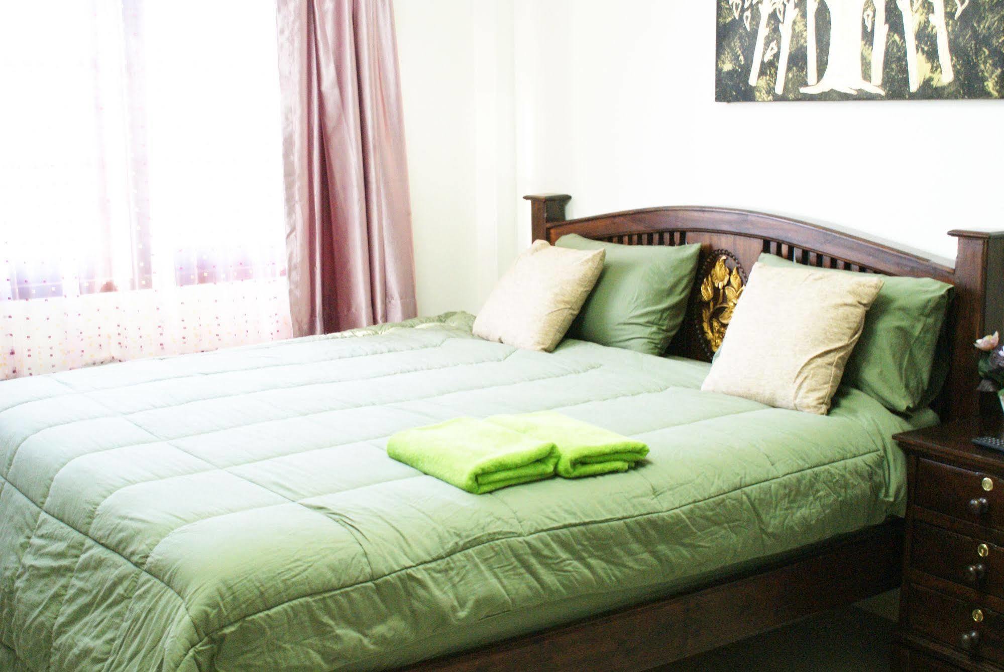 Tara Bed And Breakfast Kanchanaburi Exterior photo