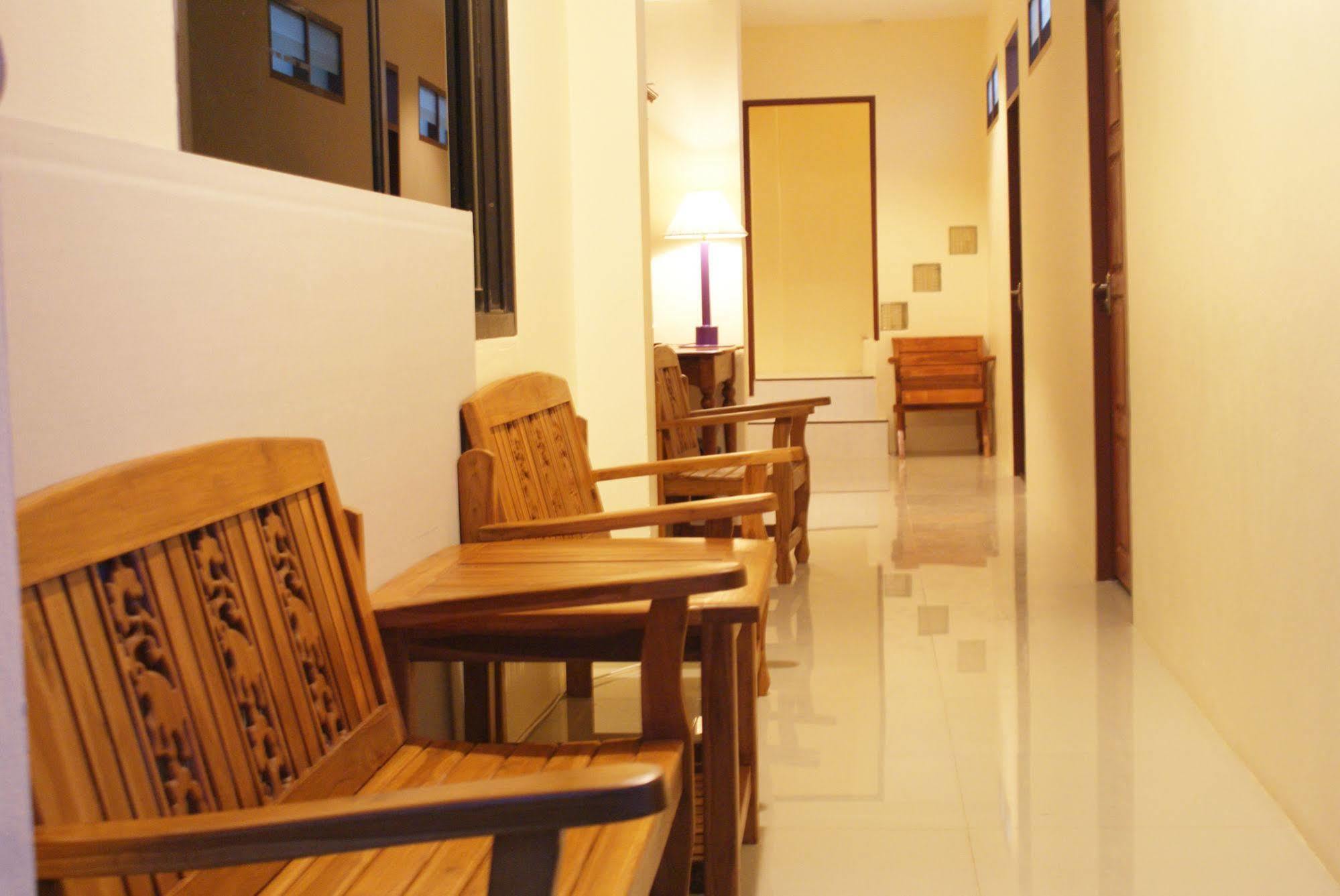 Tara Bed And Breakfast Kanchanaburi Exterior photo